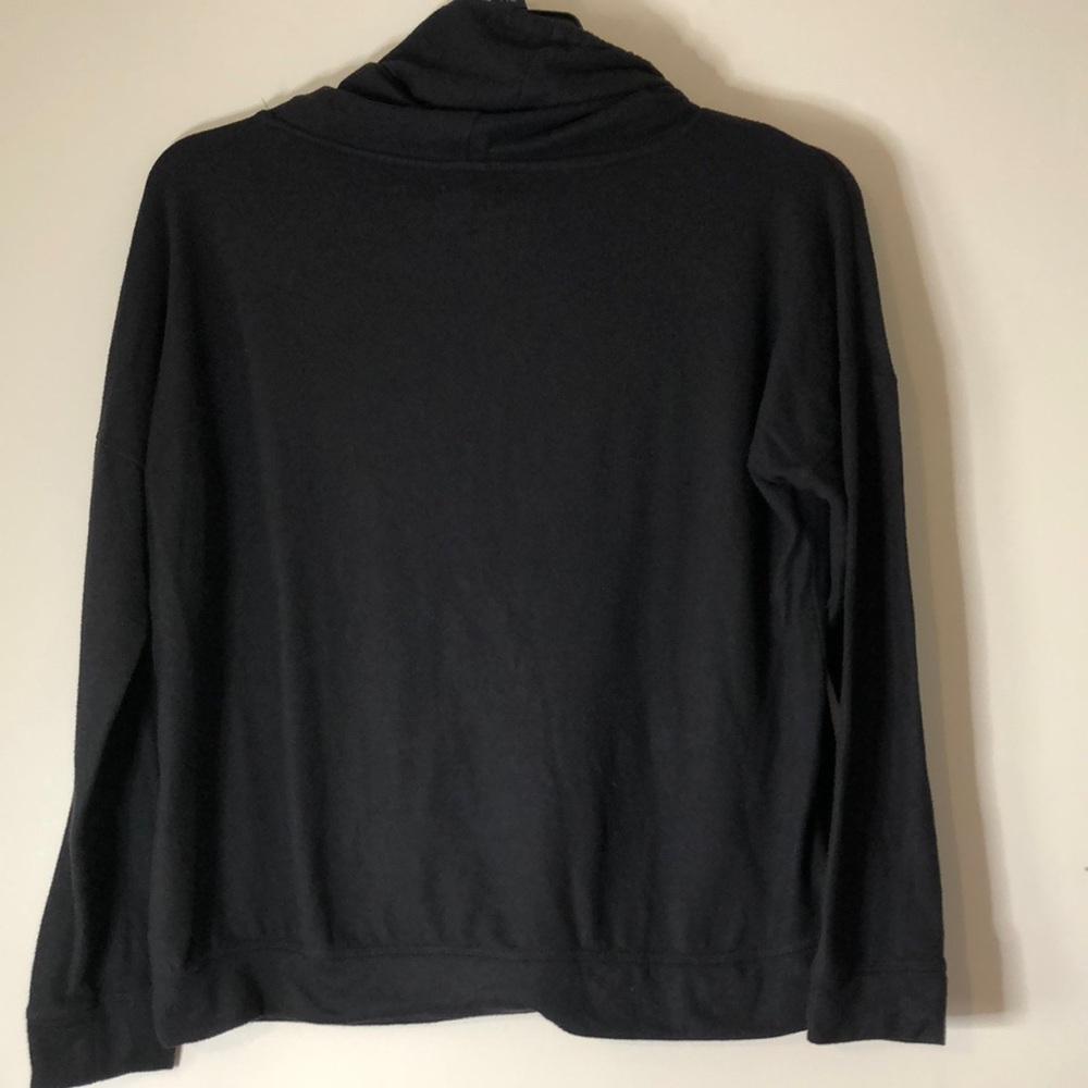 Women’s Maurices Lakeside cozy plaid Cowl neck long sleeve shirt top sweatshirt - Picture 2 of 7